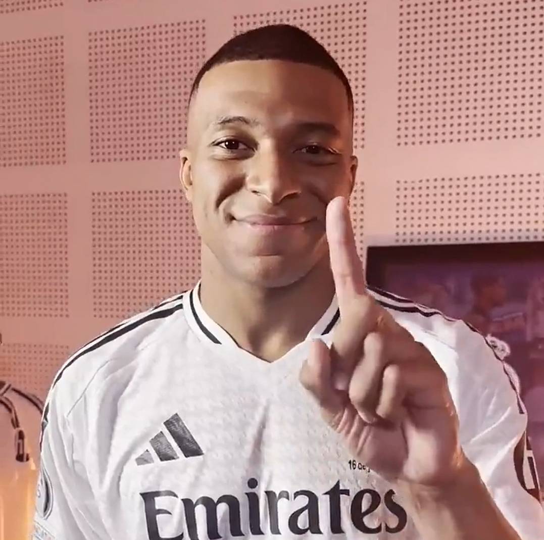 Karsa经典对决，姆巴佩与60激战G2分钟，状态火爆胜负难料！